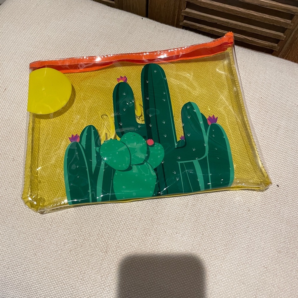 Sunnylife cactus bag